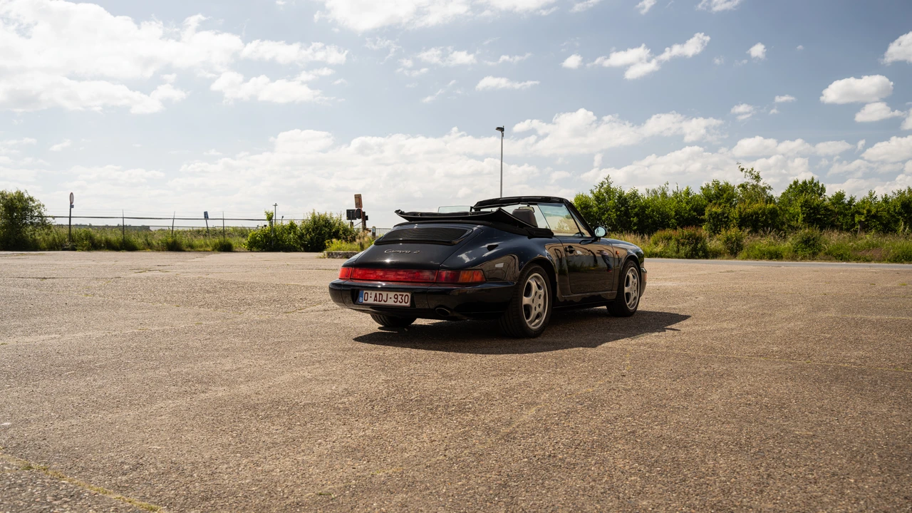 1992 Porsche 964 Carrera - Image 7 of 31