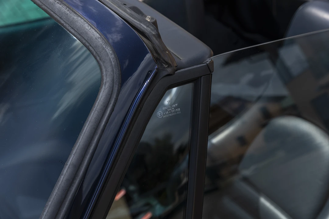 1992 Porsche 964 Carrera - Image 27 of 31