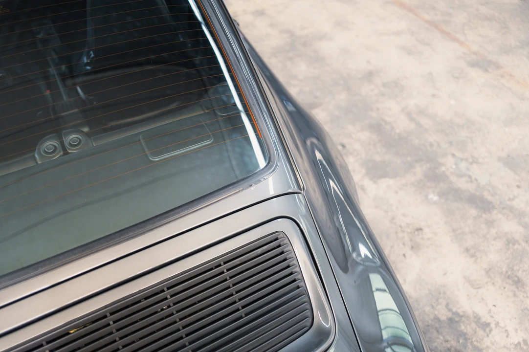 1992 Porsche 964 Carrera - Image 29 of 31
