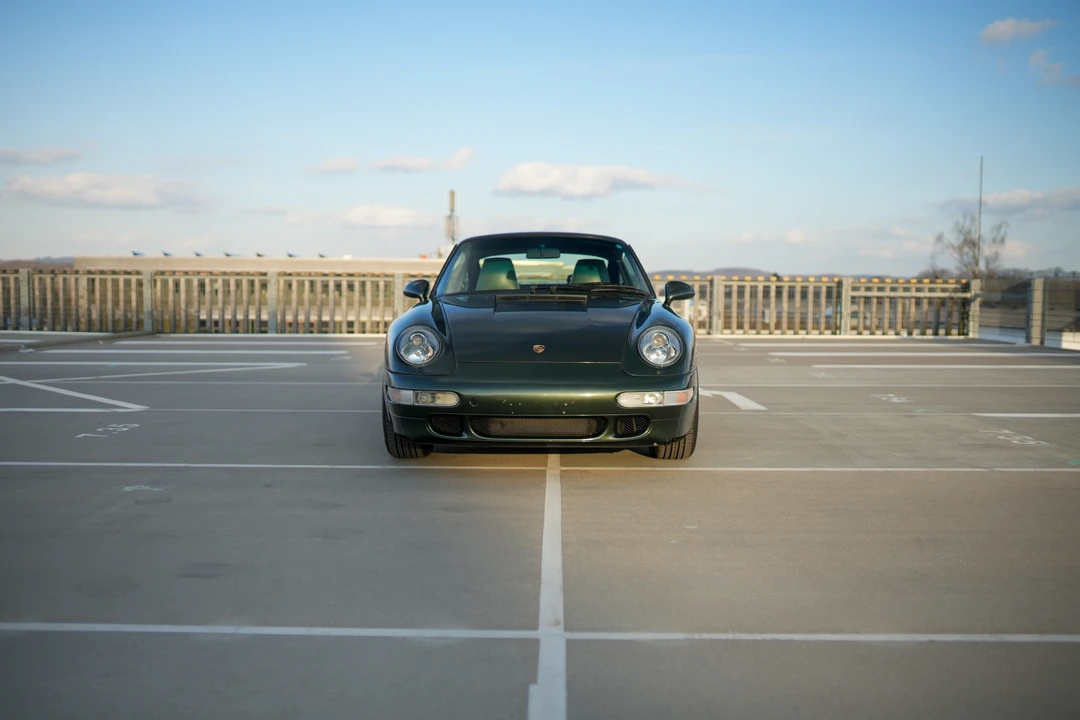 1992 Porsche 964 Carrera 4 - Image 2 of 31