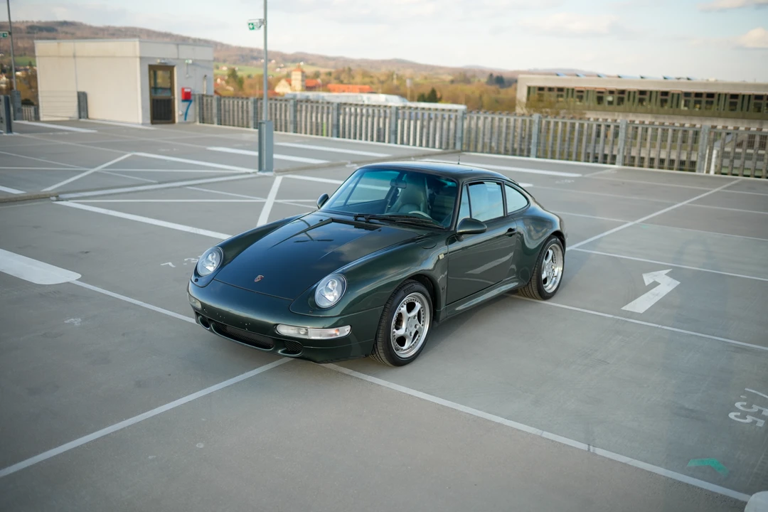 1992 Porsche 964 Carrera 4 - Image 19 of 31
