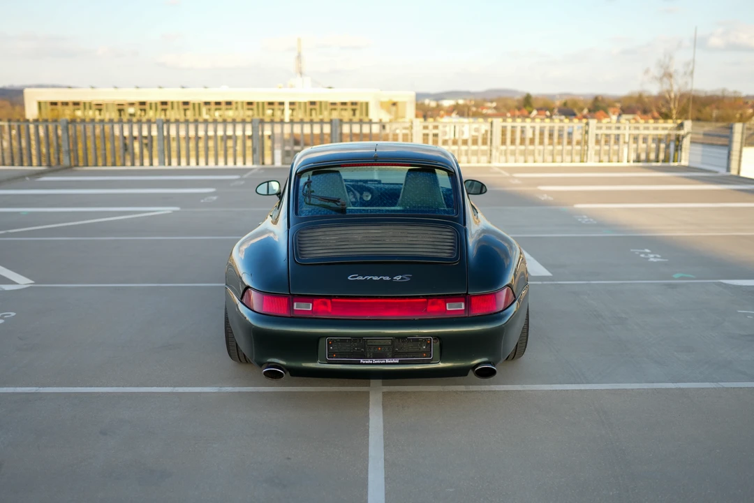 1992 Porsche 964 Carrera 4 - Image 6 of 31