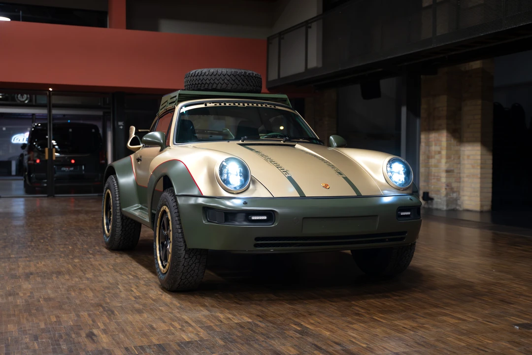1992 Porsche 964 Carrera 4 - Image 9 of 31