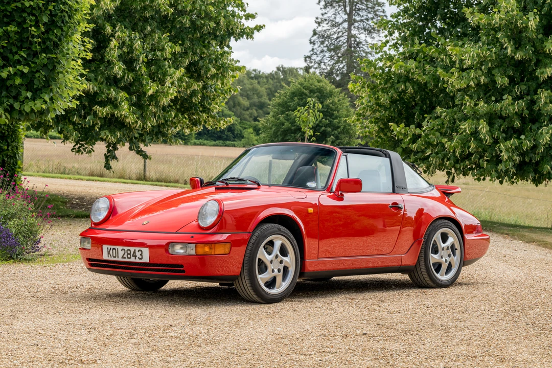 1992 Porsche 964 Carrera 4 - Image 9 of 31