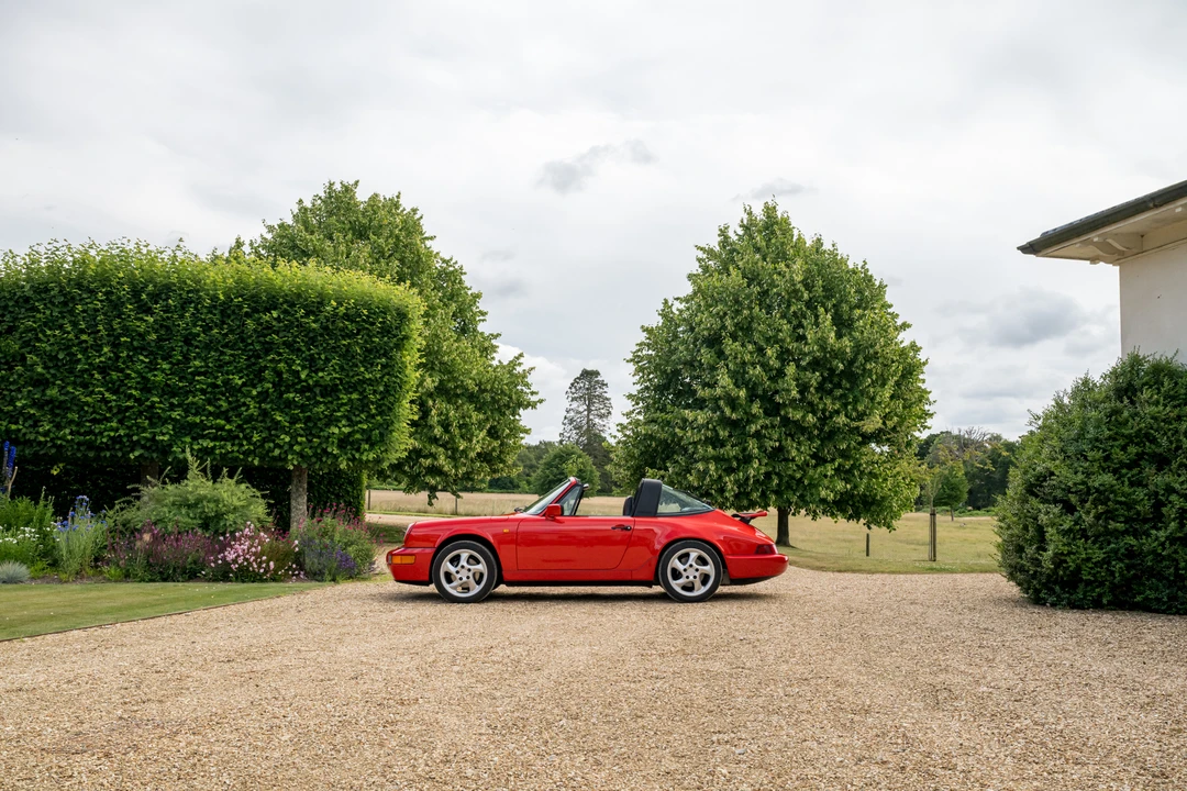 1992 Porsche 964 Carrera 4 - Image 24 of 31
