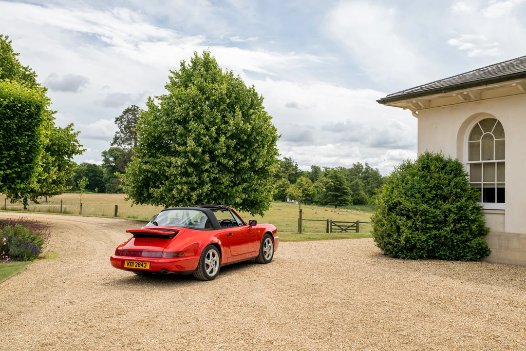 1992 Porsche 964 Carrera 4 - Image 27 of 31