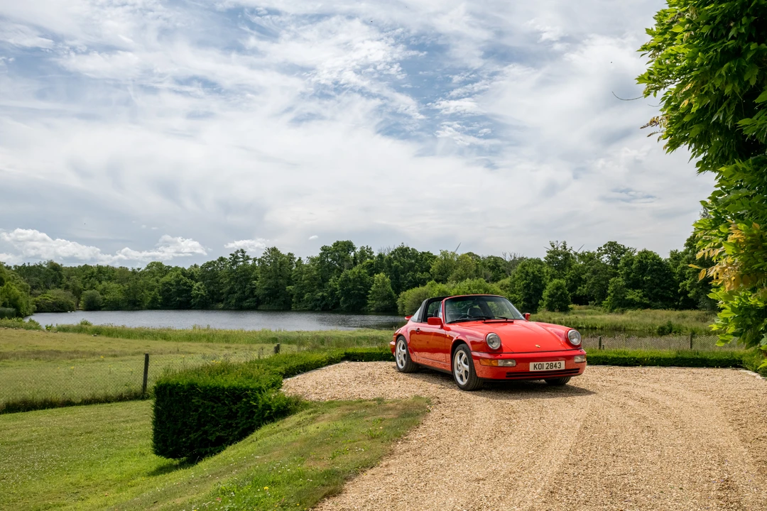 1992 Porsche 964 Carrera 4 - Image 25 of 31