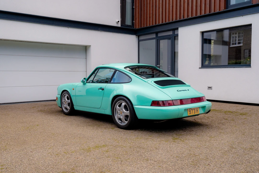1992 Porsche 964 Carrera 4 - Image 13 of 31