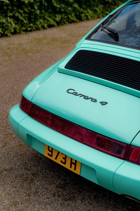 1992 Porsche 964 Carrera 4 - Image 28 of 31