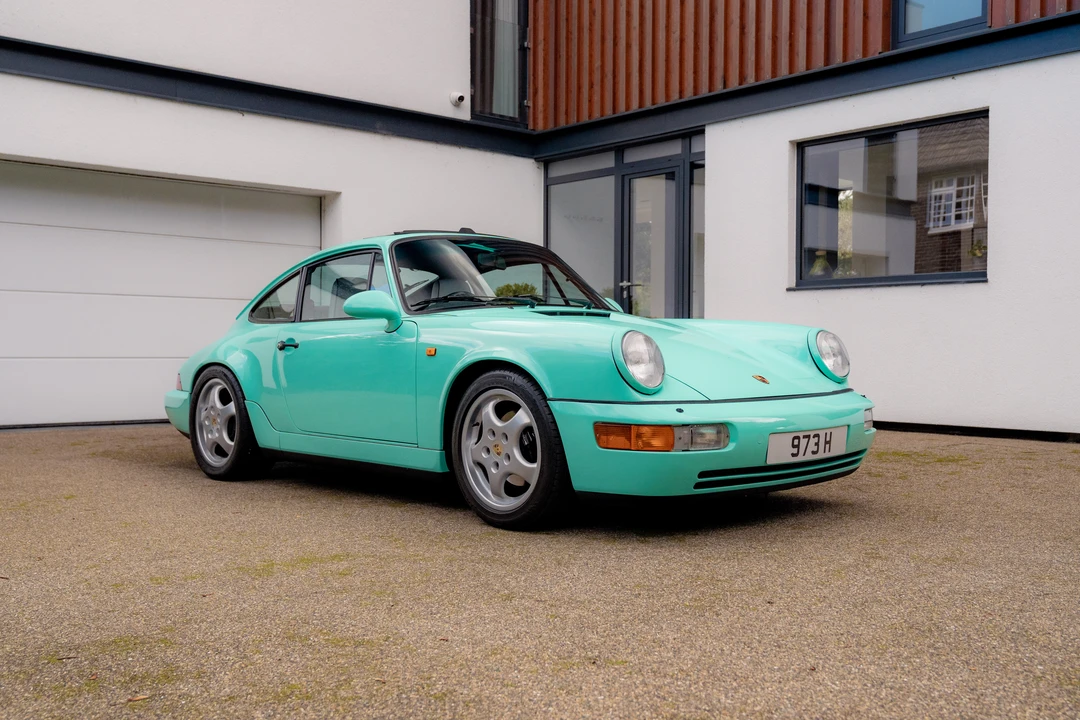 1992 Porsche 964 Carrera 4 - Image 17 of 31