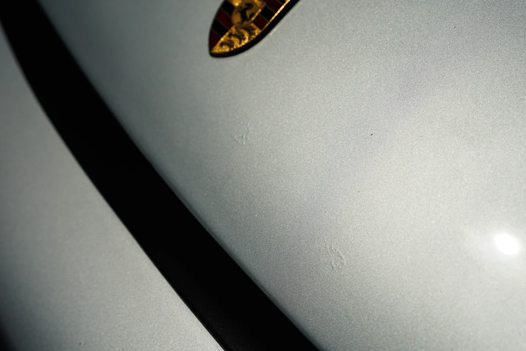 1992 Porsche 964 Carrera 4 - Image 13 of 31