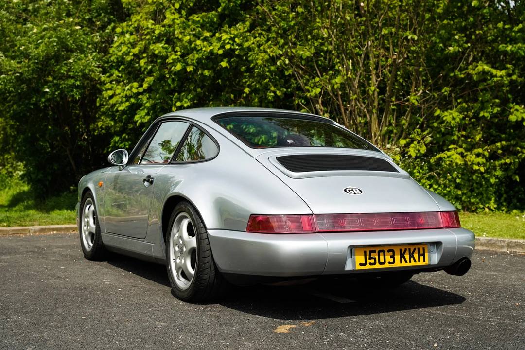 1992 Porsche 964 Carrera 4 - Image 7 of 31