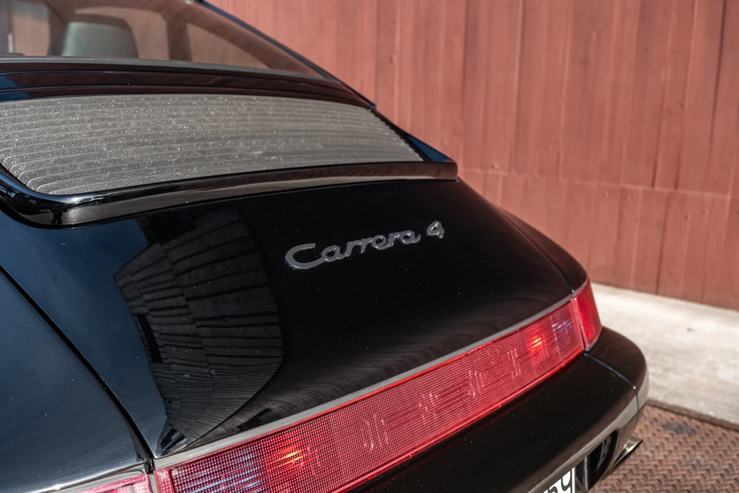 1992 Porsche 964 Carrera 4 - Image 27 of 31