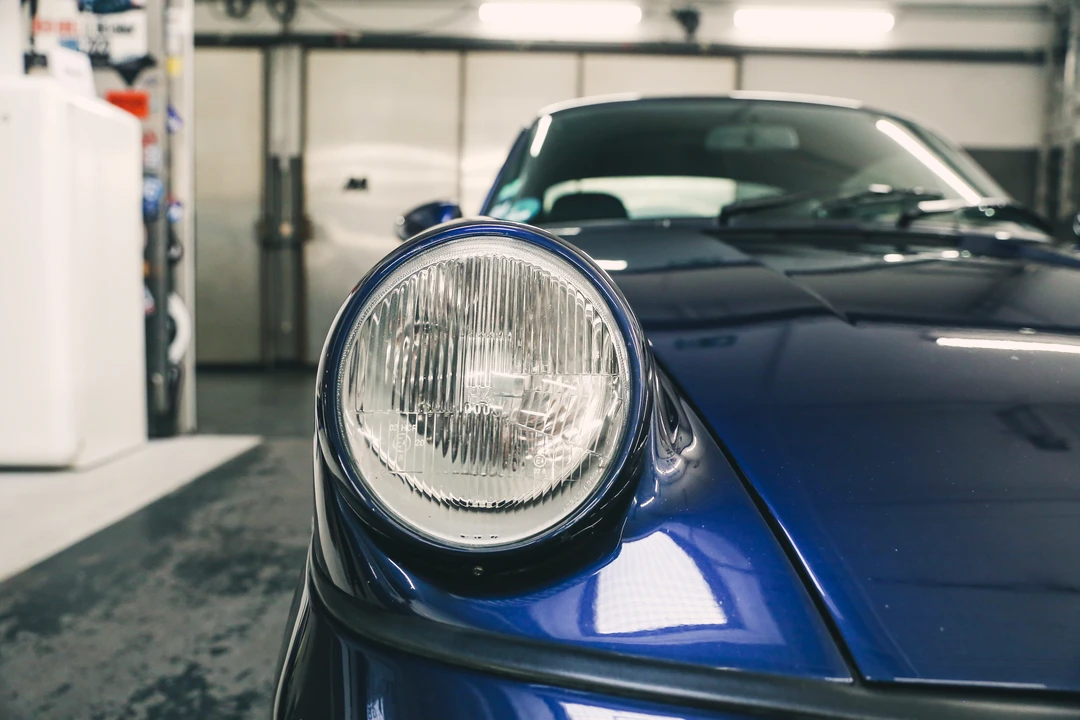 1992 Porsche 964 Carrera RS - Image 12 of 31