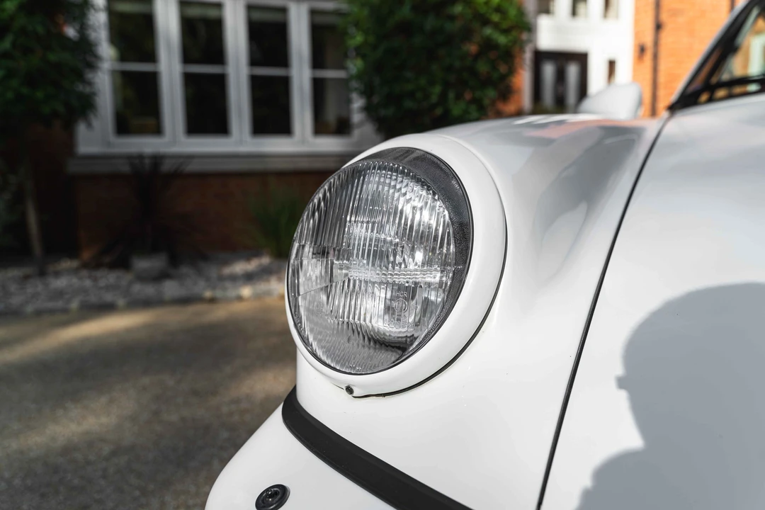 1992 Porsche 964 Turbo - Image 26 of 31