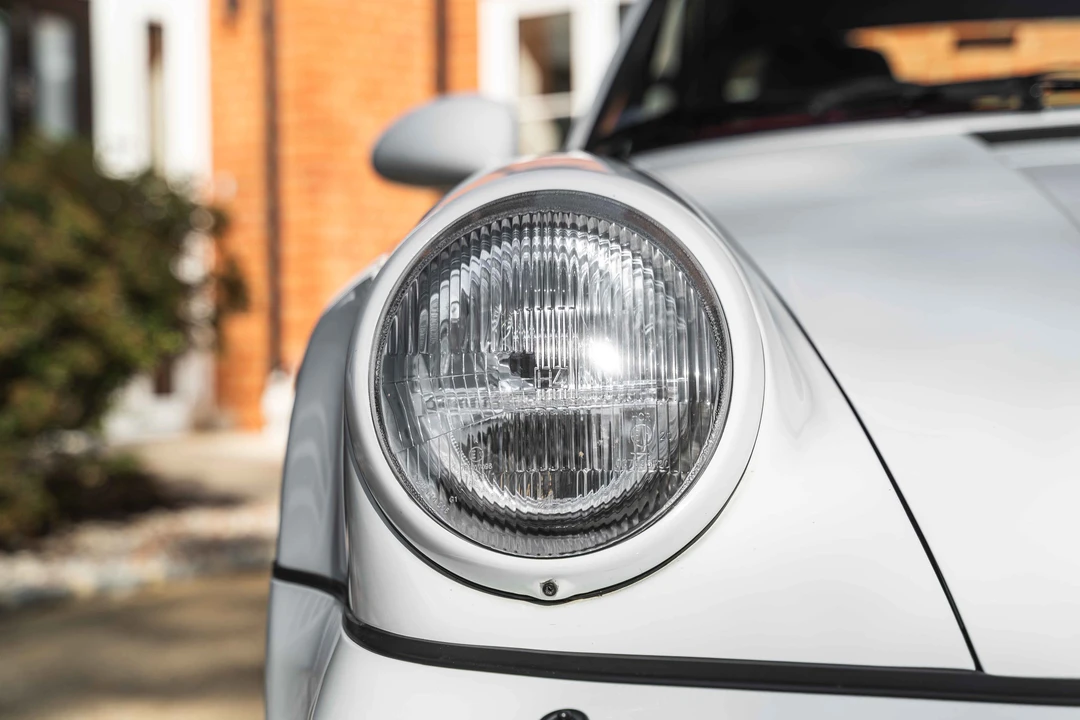 1992 Porsche 964 Turbo - Image 27 of 31