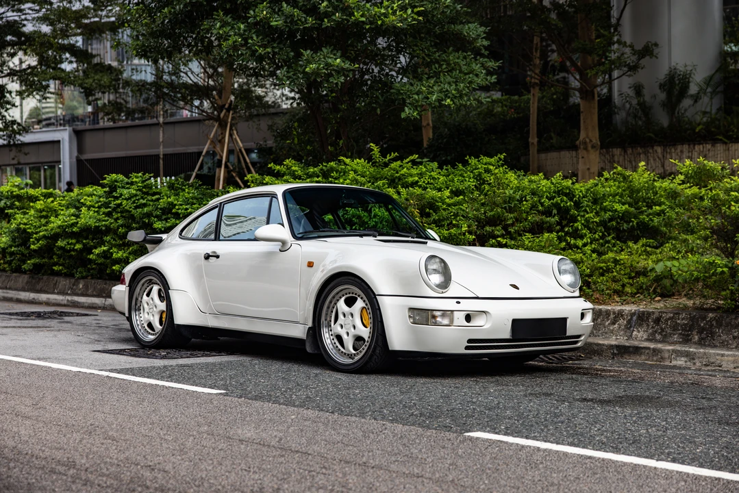 1992 Porsche 964 Turbo - Image 9 of 31