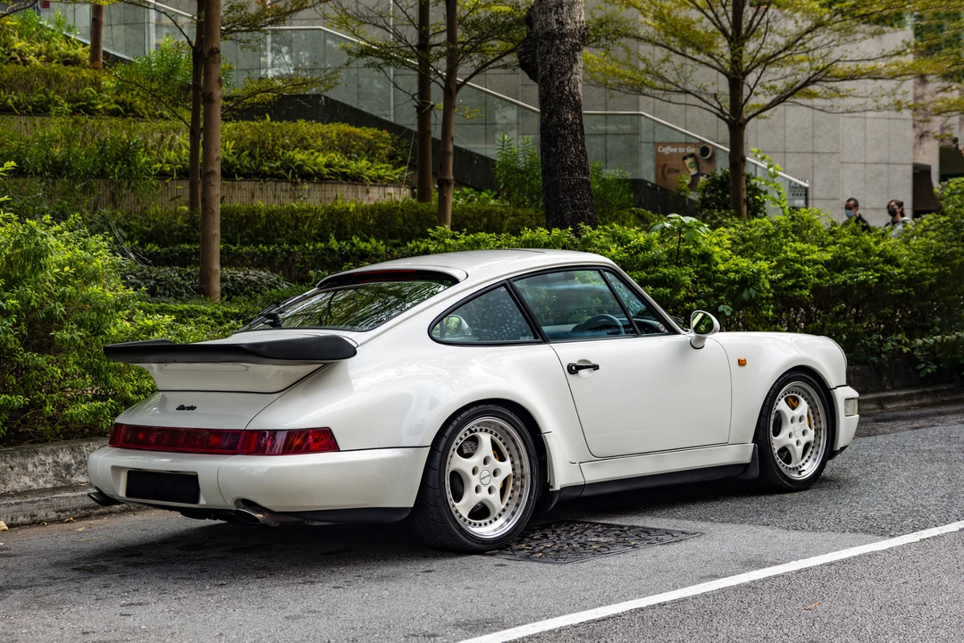 1992 Porsche 964 Turbo - Image 6 of 31