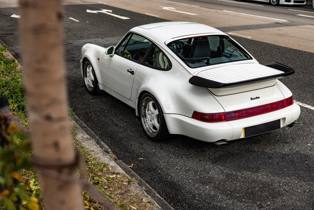 1992 Porsche 964 Turbo - Image 14 of 31