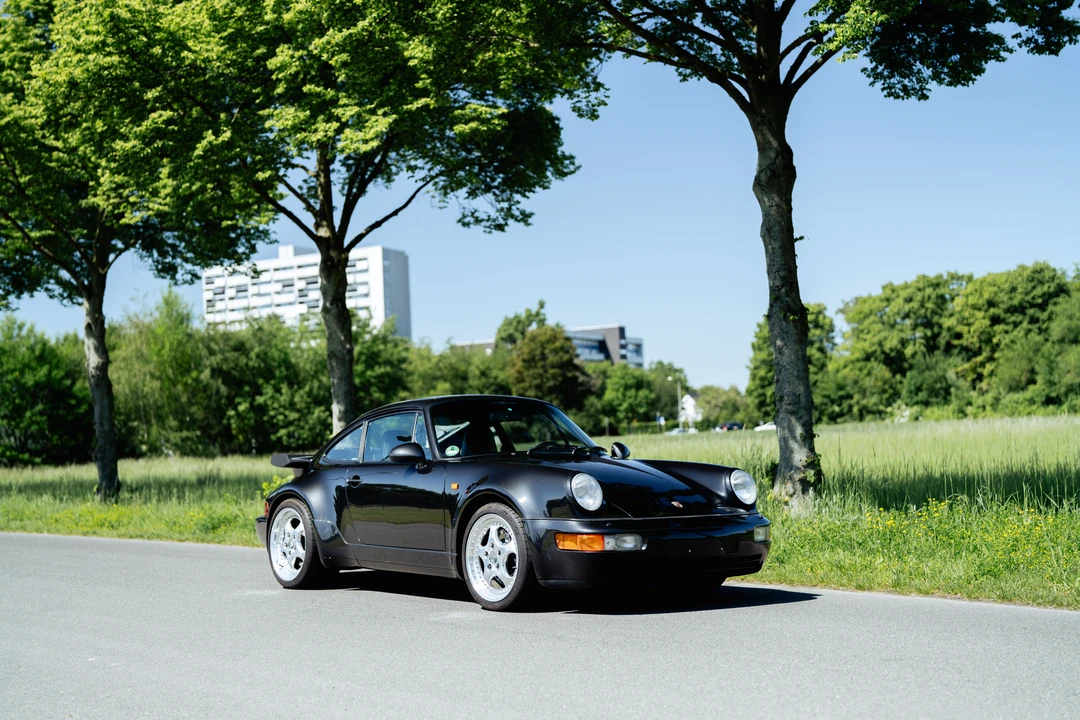 1992 Porsche 964 Turbo - Image 9 of 31