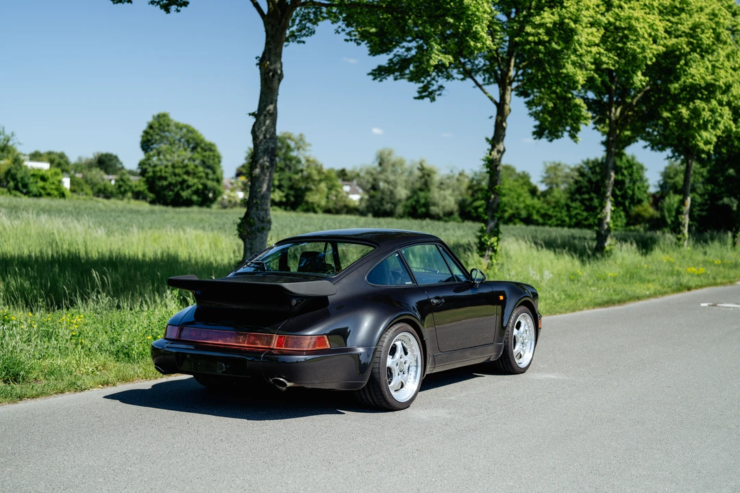 1992 Porsche 964 Turbo - Image 19 of 31