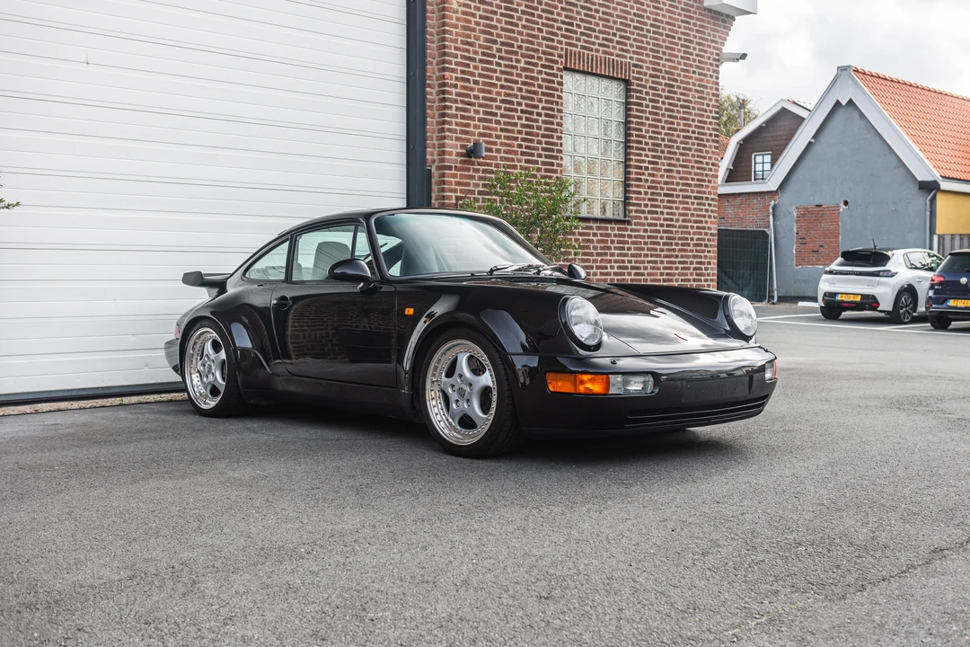 1992 Porsche 964 Turbo - Image 4 of 31