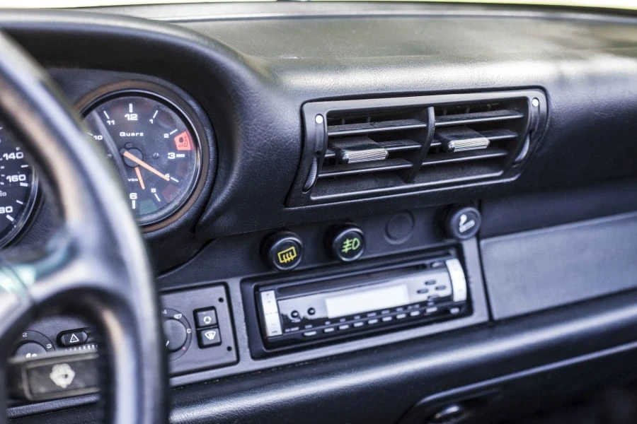 1992 Porsche 964 Carrera - Image 9 of 12