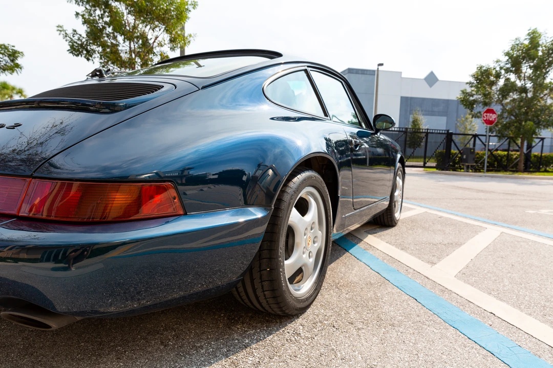 1992 Porsche 964 Carrera - Image 19 of 31