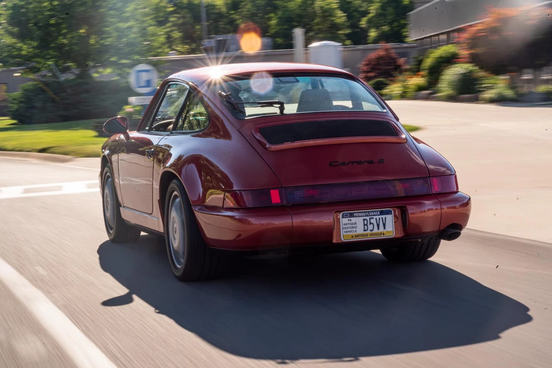 1992 Porsche 964 Carrera - Image 14 of 31