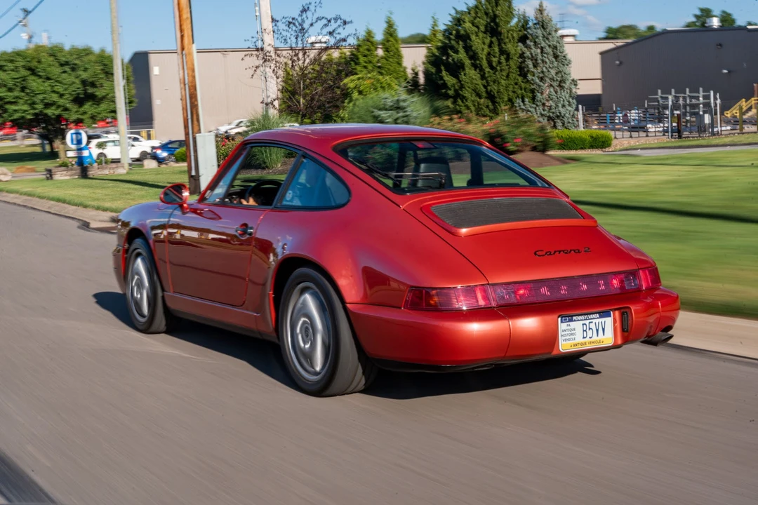 1992 Porsche 964 Carrera - Image 24 of 31