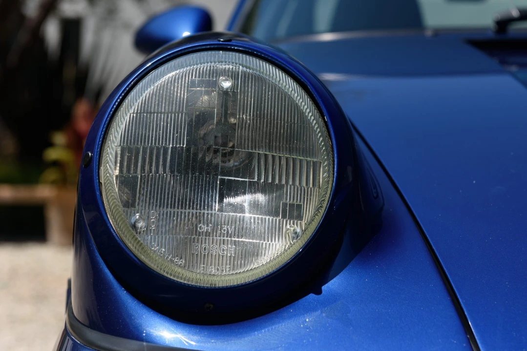 1992 Porsche 964 Carrera - Image 16 of 31