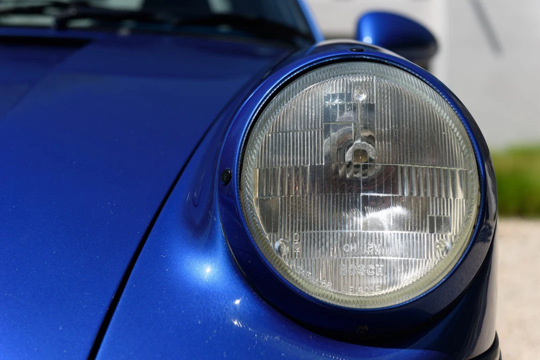 1992 Porsche 964 Carrera - Image 17 of 31