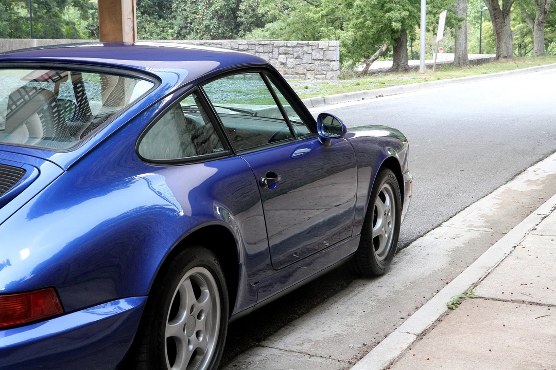 1992 Porsche 964 Carrera - Image 13 of 31