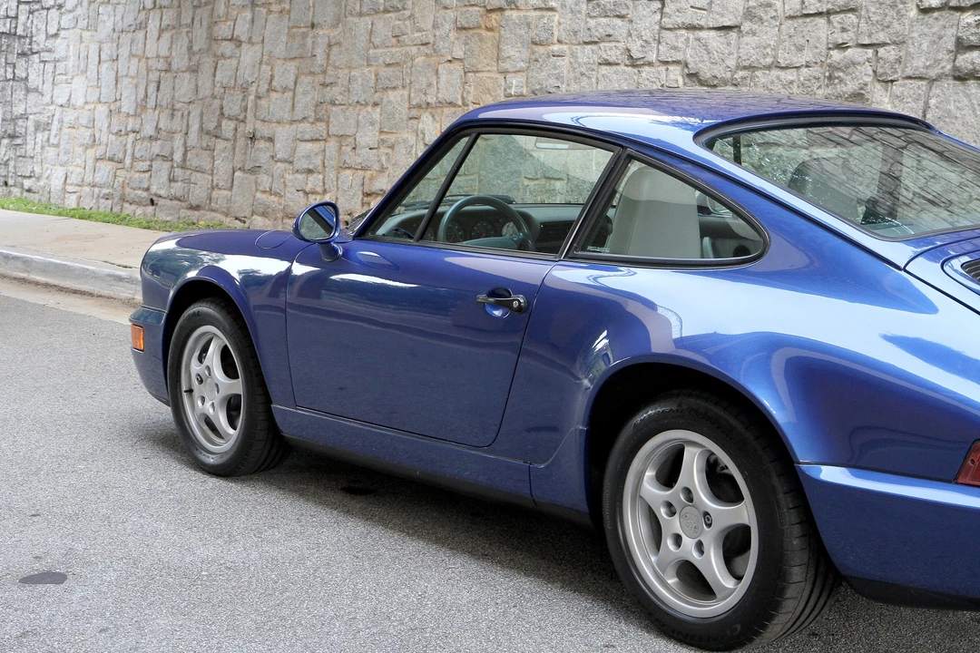 1992 Porsche 964 Carrera - Image 12 of 31