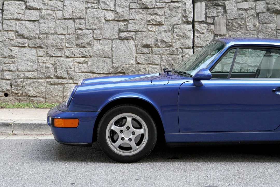 1992 Porsche 964 Carrera - Image 10 of 31