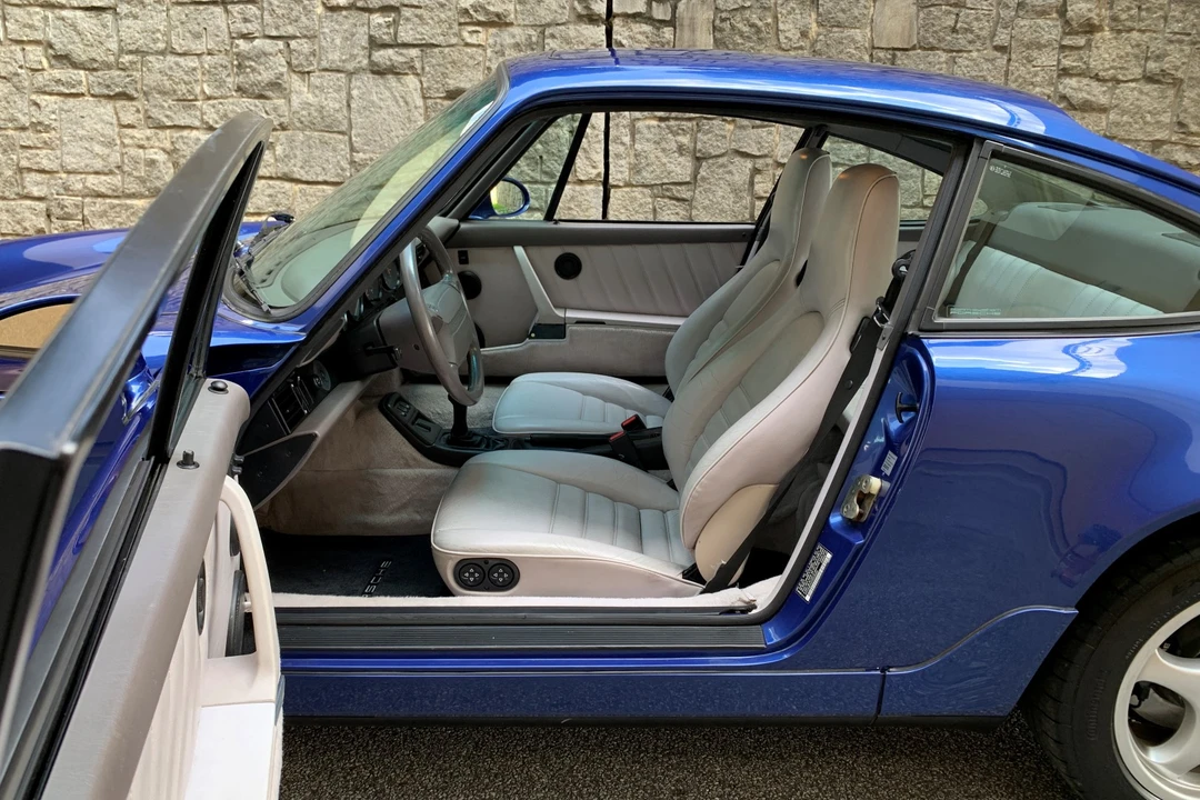 1992 Porsche 964 Carrera - Image 28 of 31
