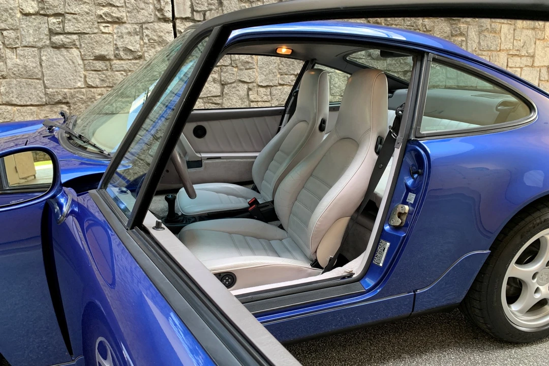 1992 Porsche 964 Carrera - Image 27 of 31