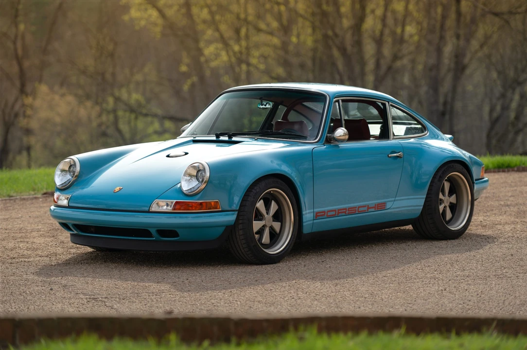 1992 Porsche Reimagined by Singer - Image 26 of 31