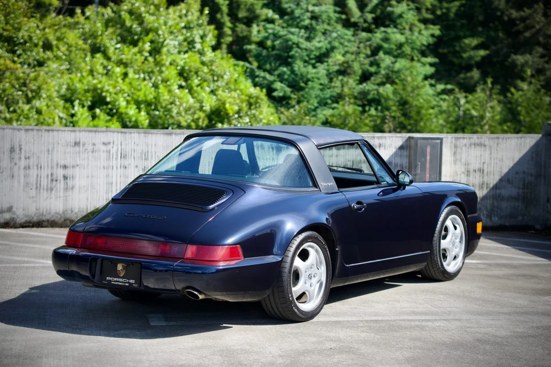 1992 Porsche 964 Carrera - Image 10 of 31