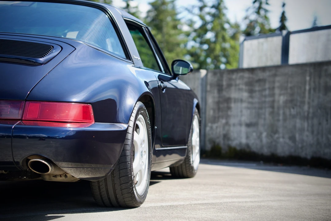 1992 Porsche 964 Carrera - Image 27 of 31