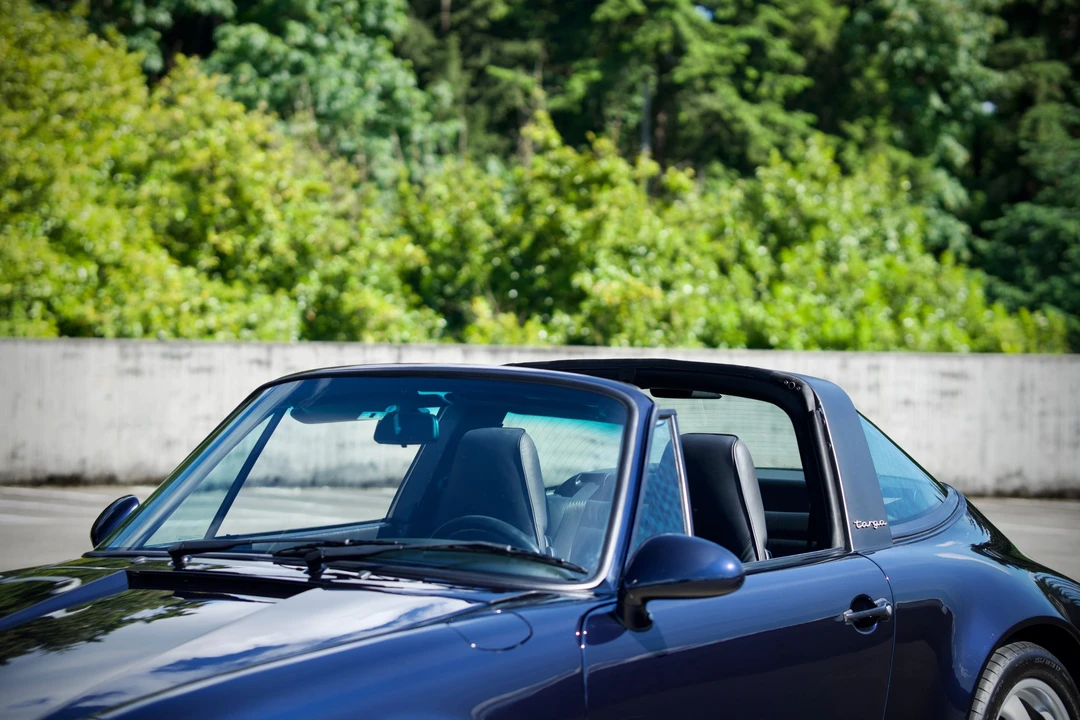 1992 Porsche 964 Carrera - Image 28 of 31