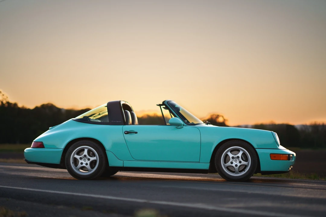 1992 Porsche 964 Carrera - Image 12 of 31