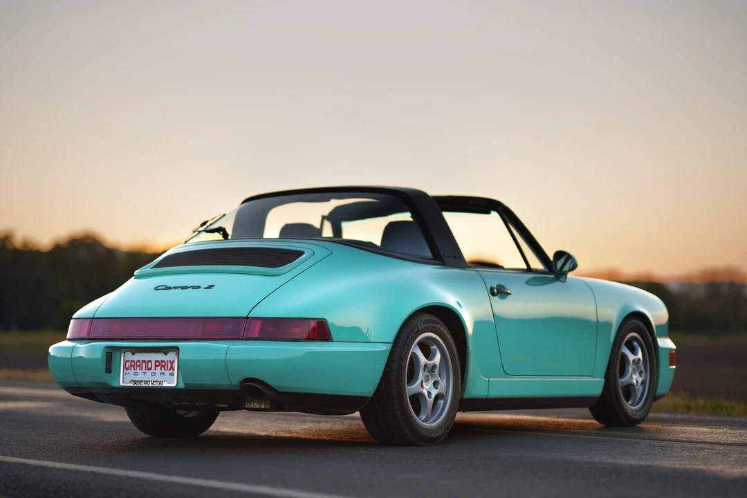 1992 Porsche 964 Carrera - Image 15 of 31