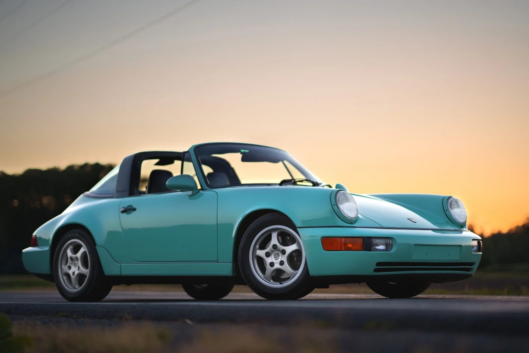 1992 Porsche 964 Carrera - Image 10 of 31