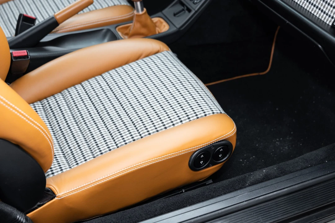 1992 Porsche 964 Carrera - Image 27 of 31