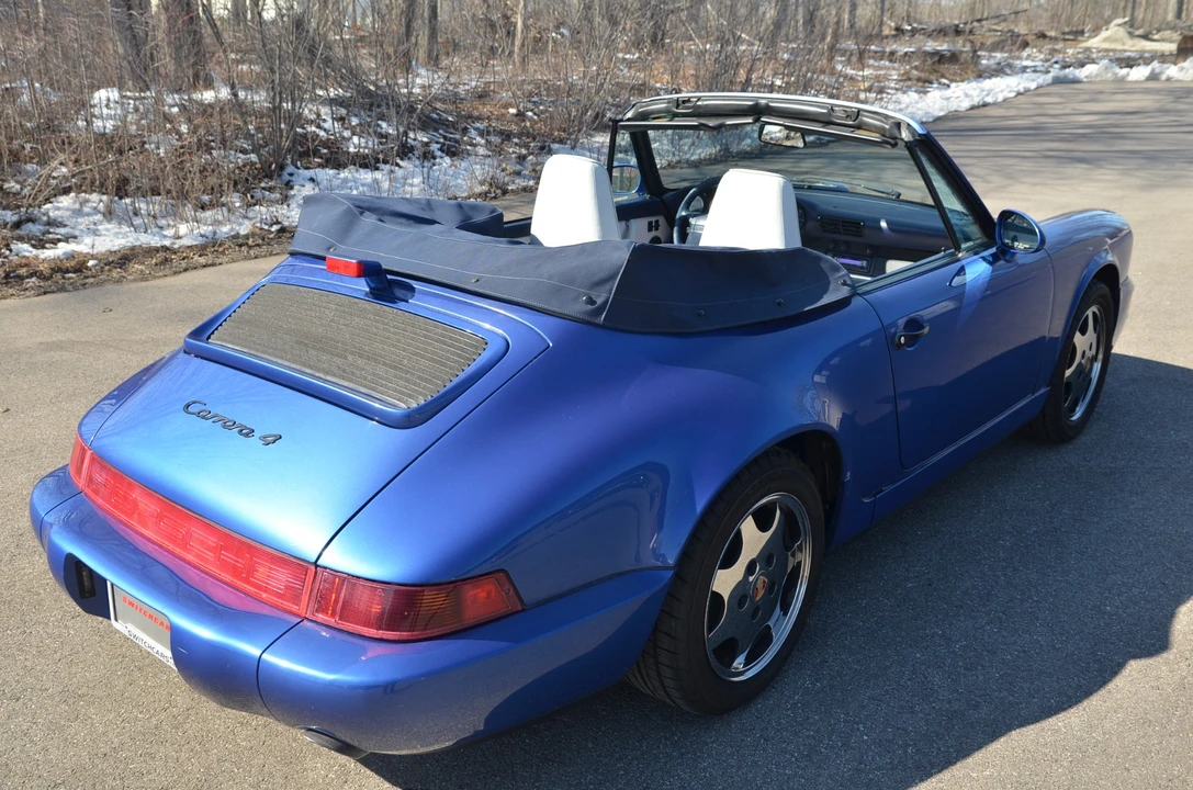 1992 Porsche 964 Carrera 4 - Image 8 of 31