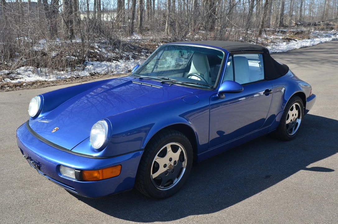 1992 Porsche 964 Carrera 4 - Image 17 of 31
