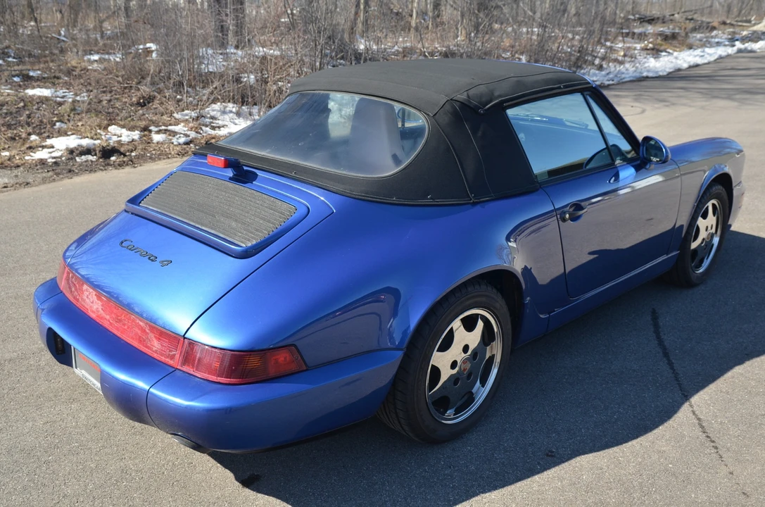 1992 Porsche 964 Carrera 4 - Image 24 of 31