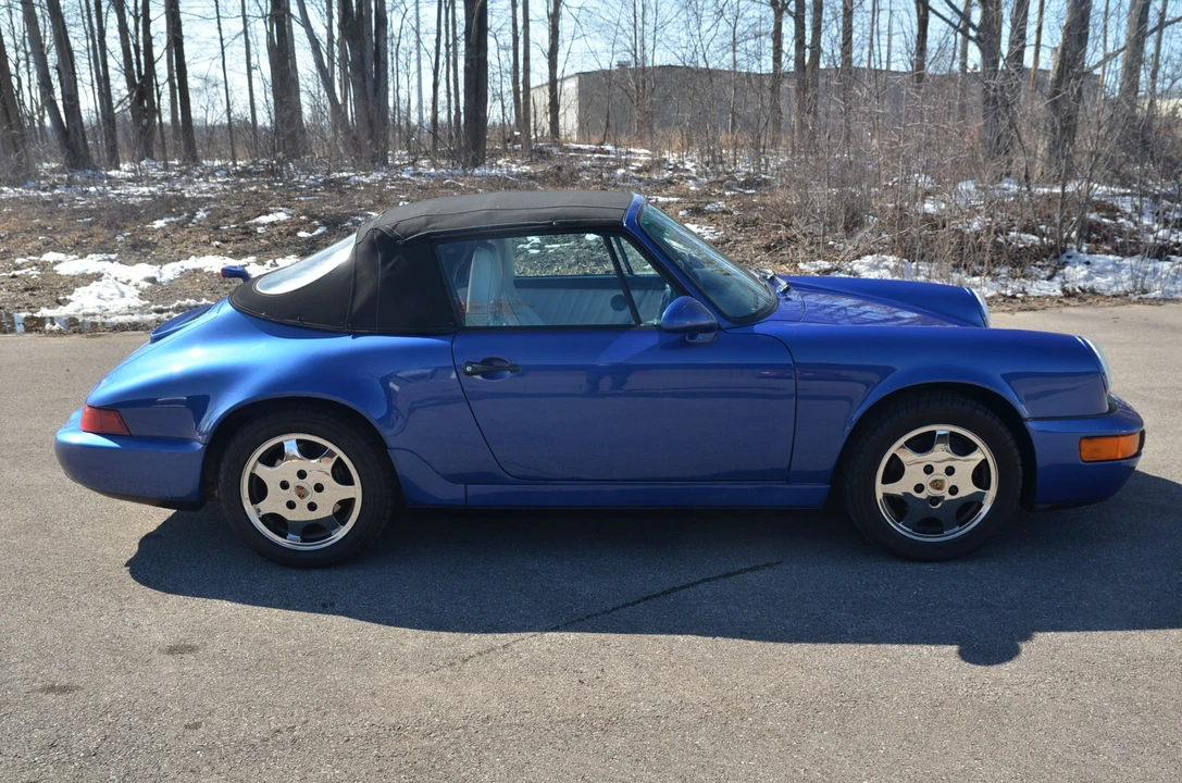 1992 Porsche 964 Carrera 4 - Image 26 of 31