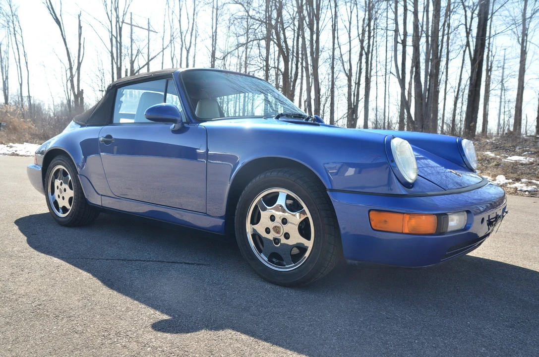 1992 Porsche 964 Carrera 4 - Image 27 of 31